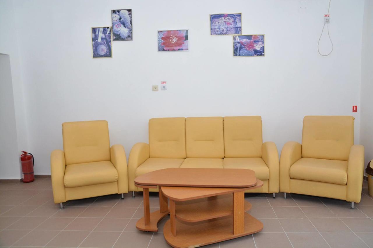 Hostel Cazino Sud مامايا المظهر الخارجي الصورة